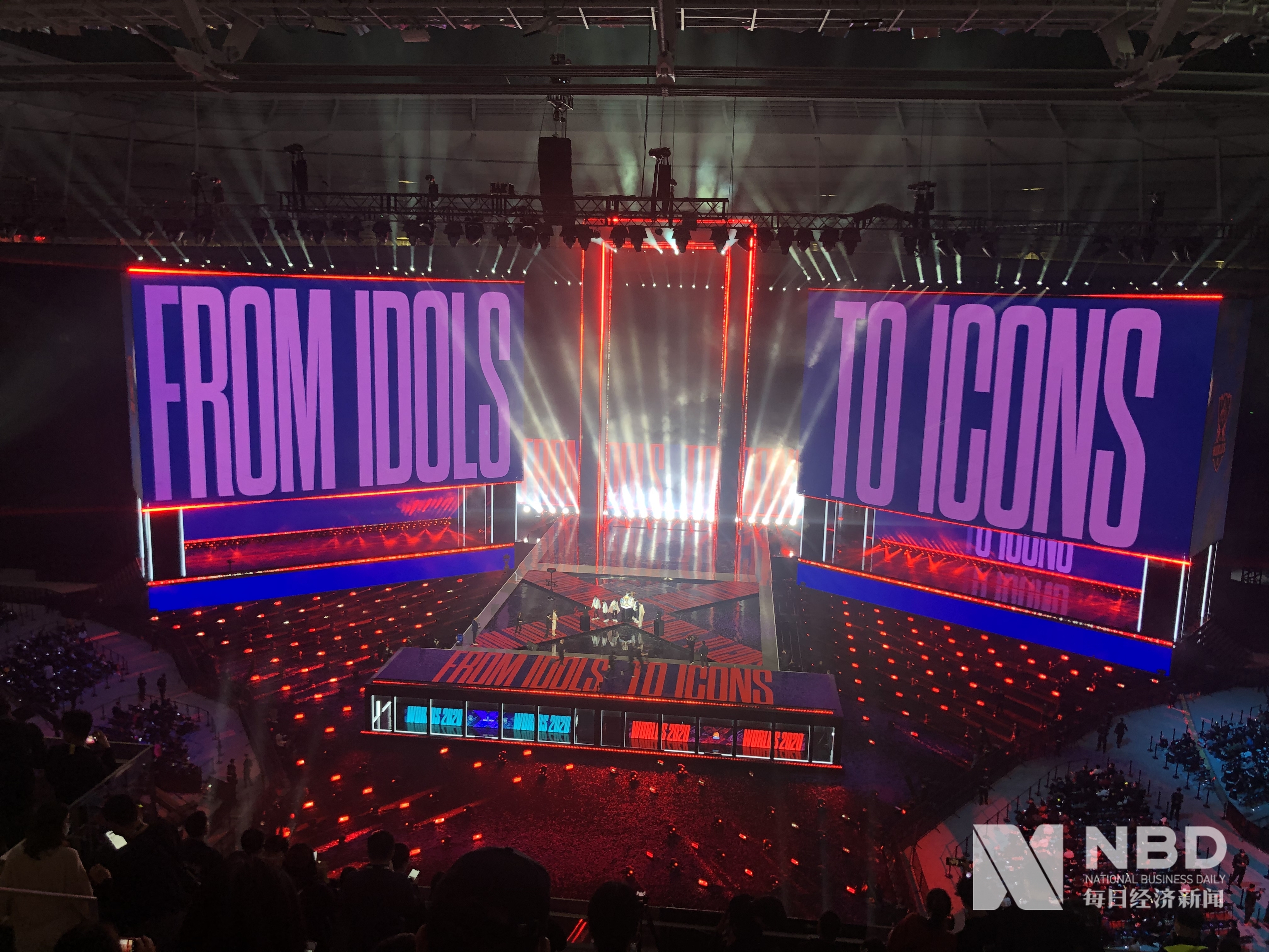 吸引顶尖球 吸引顶尖球