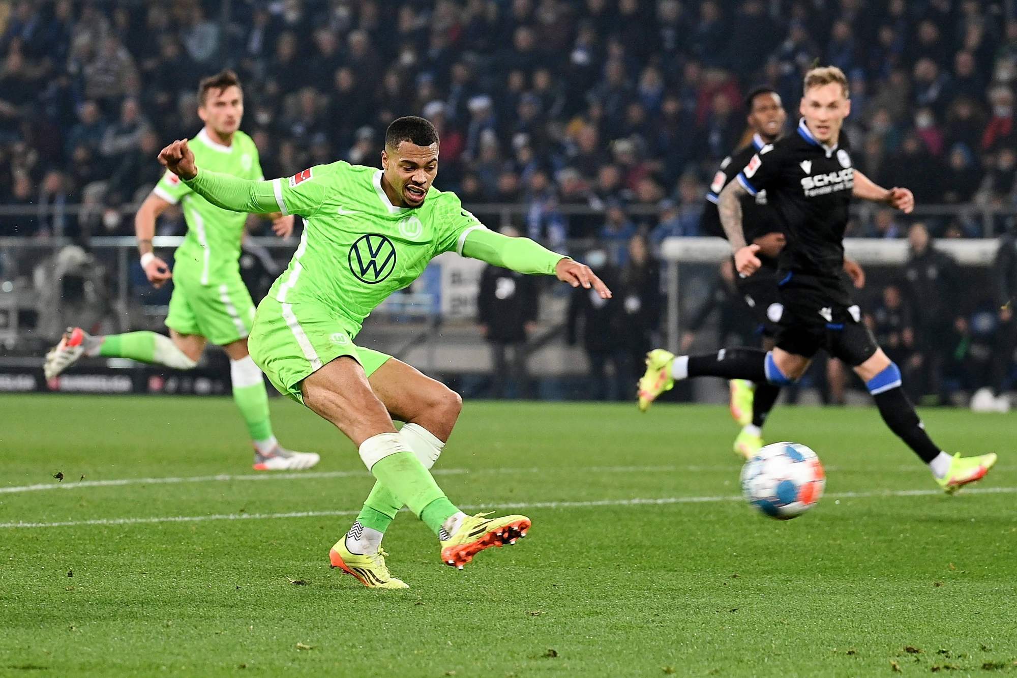 己在锋线的 己在锋线的